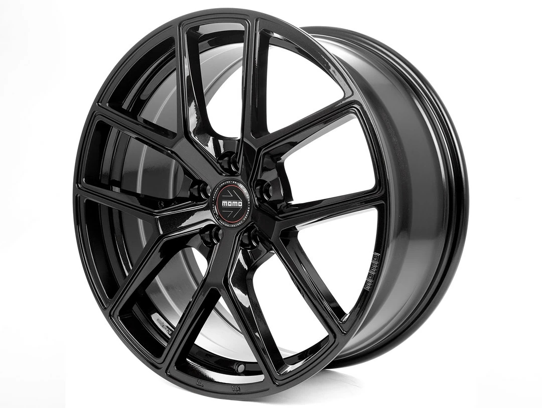 Momo RF01
