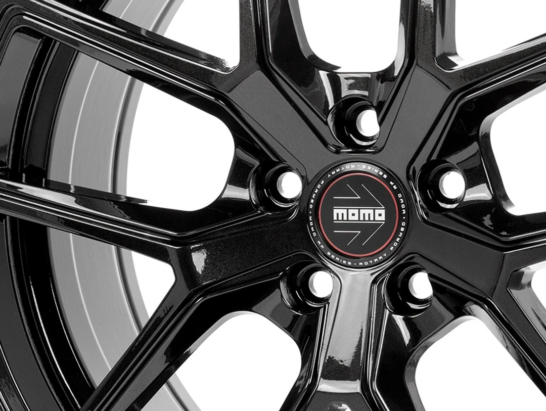 Momo RF01
