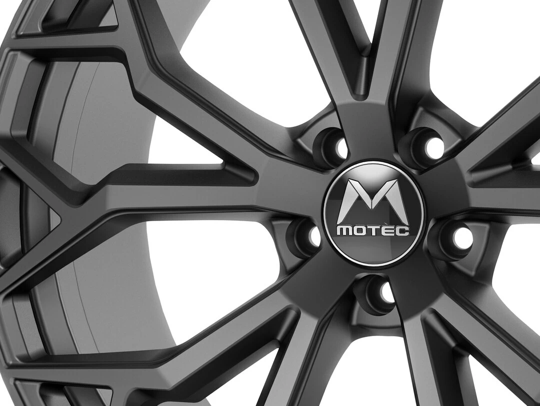 Motec MCT17 Bull